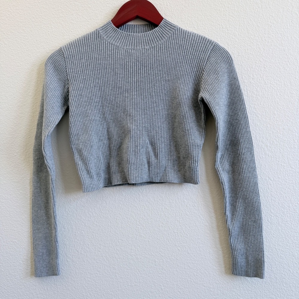 Brandy Melville Ribbed Mock Neck Cropped Sweater MZH170 One Size Long Sleeve